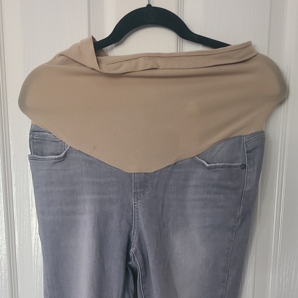 Women's Gray Maternity Jeans